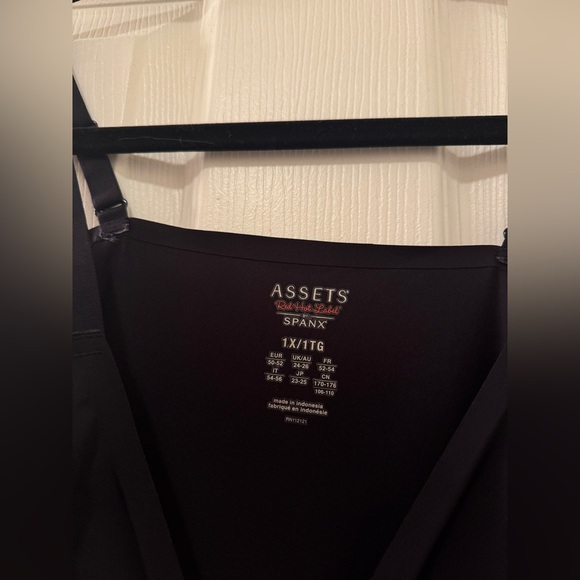 Assets Red Hot Label by Spanx Cami Body Briefer Shapewear | Black | 1X - Picture 5 of 6